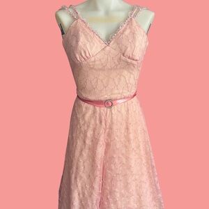 ✨ Vintage Pink Lace B. Darlin Dress ✨